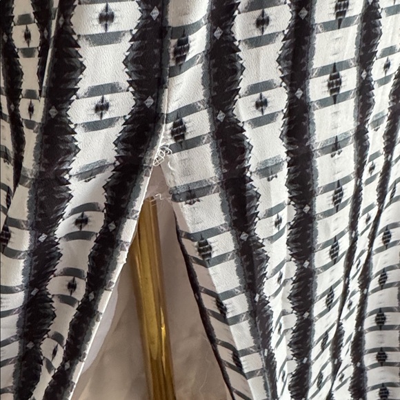 BEC & BRIDGE Gray White Patterned Maxi Dress Cocktail Wedding Party Sleeveless 2 - Picture 4 of 7